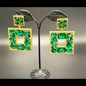 Fashion statement Earring